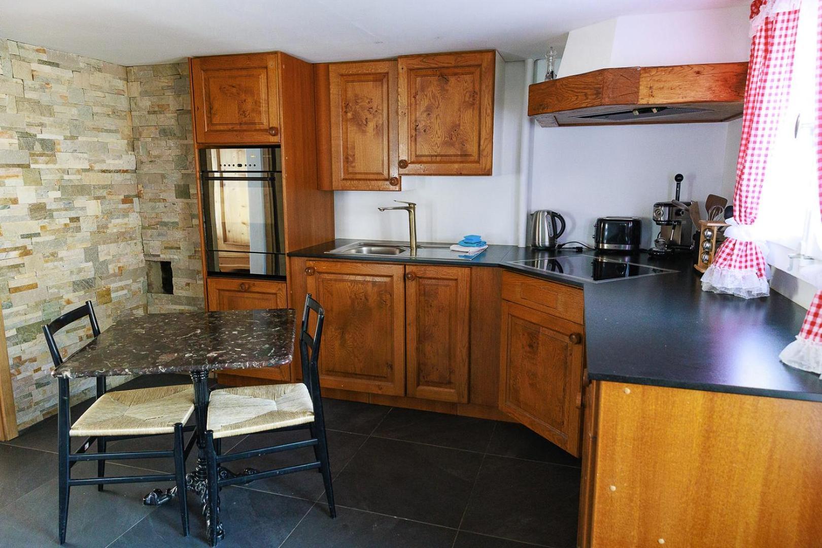 Charming Alpine Retreat By Apartments Capricorn Gsteigwiler Εξωτερικό φωτογραφία