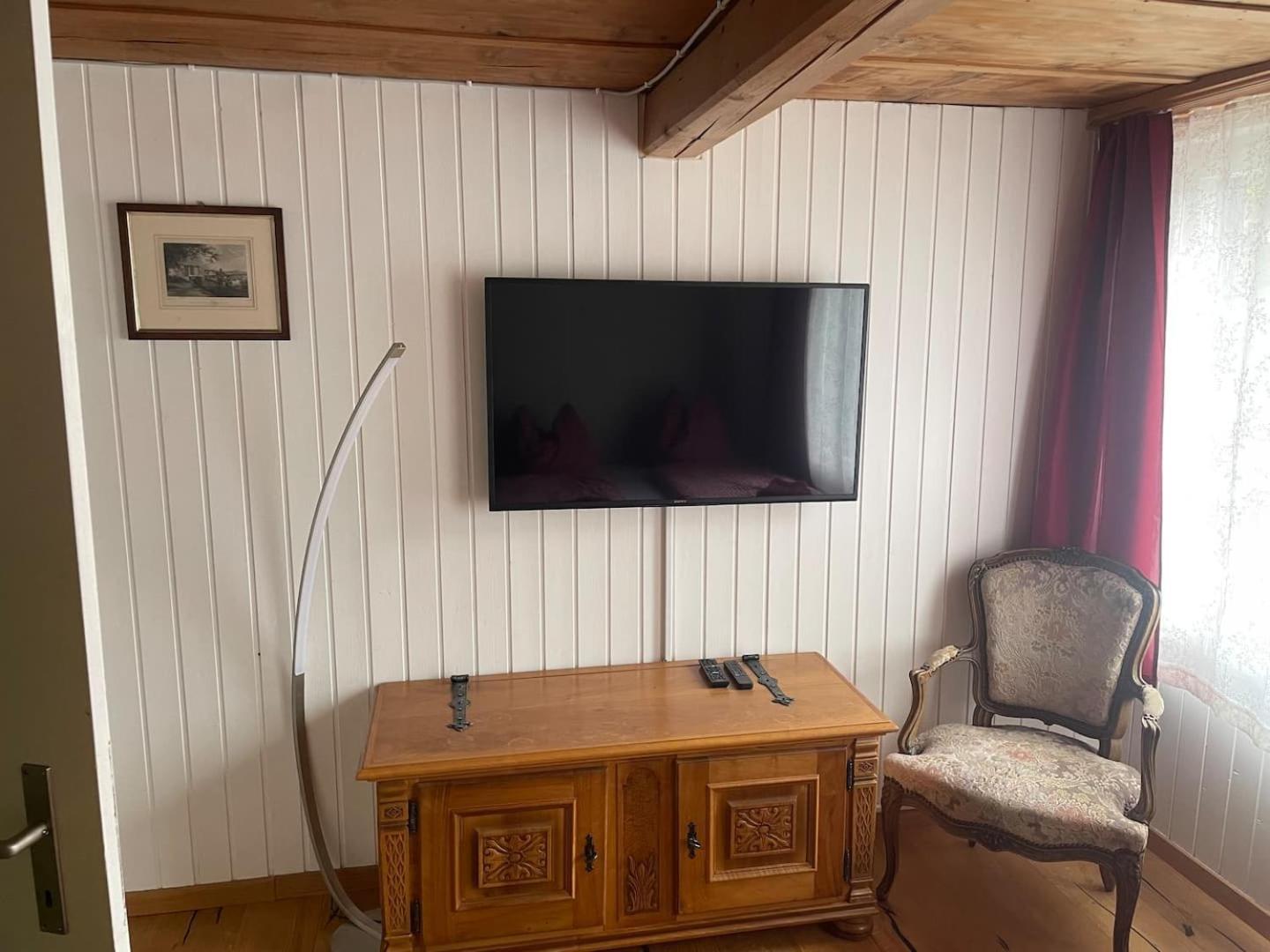 Charming Alpine Retreat By Apartments Capricorn Gsteigwiler Εξωτερικό φωτογραφία