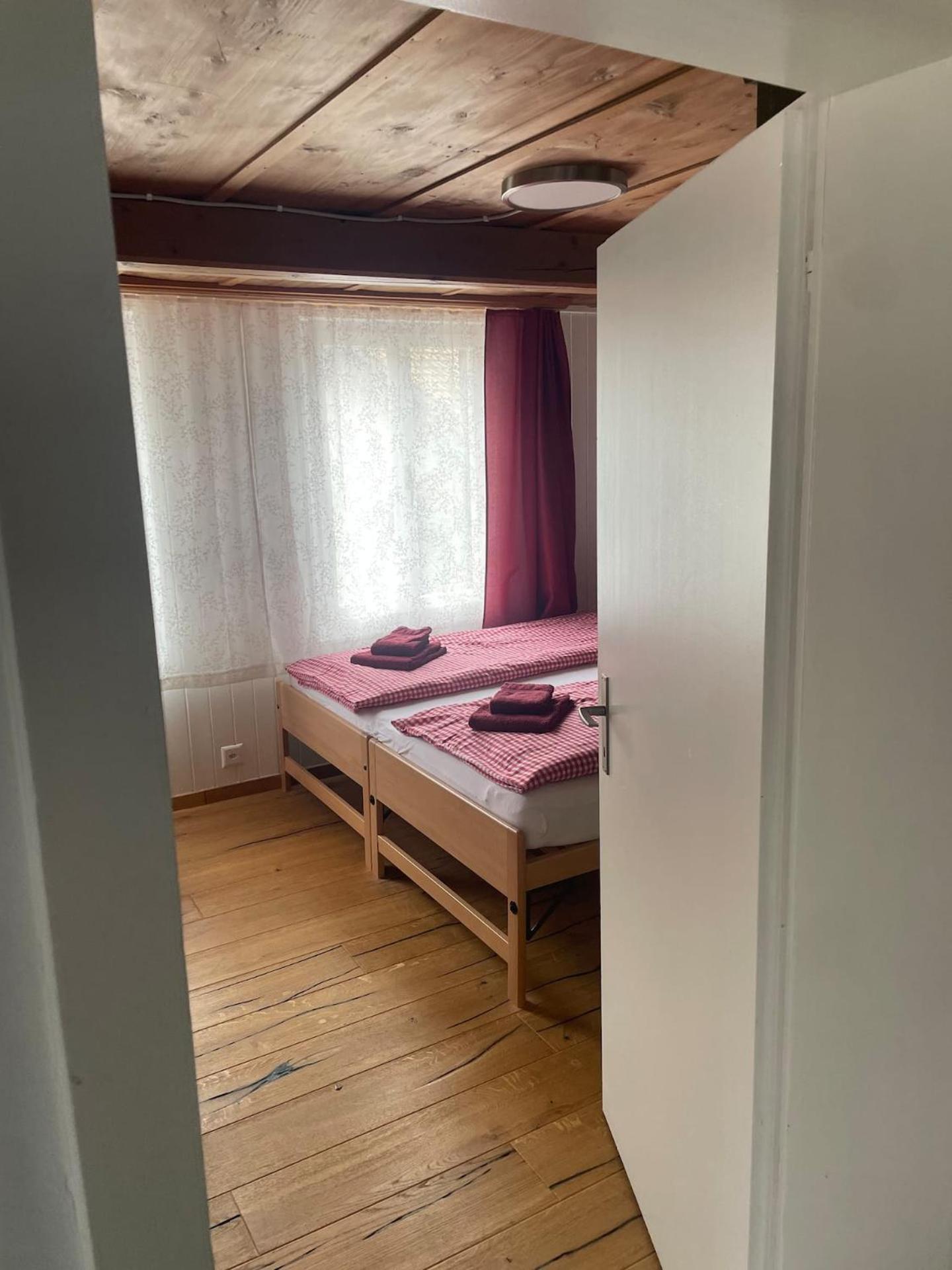 Charming Alpine Retreat By Apartments Capricorn Gsteigwiler Εξωτερικό φωτογραφία