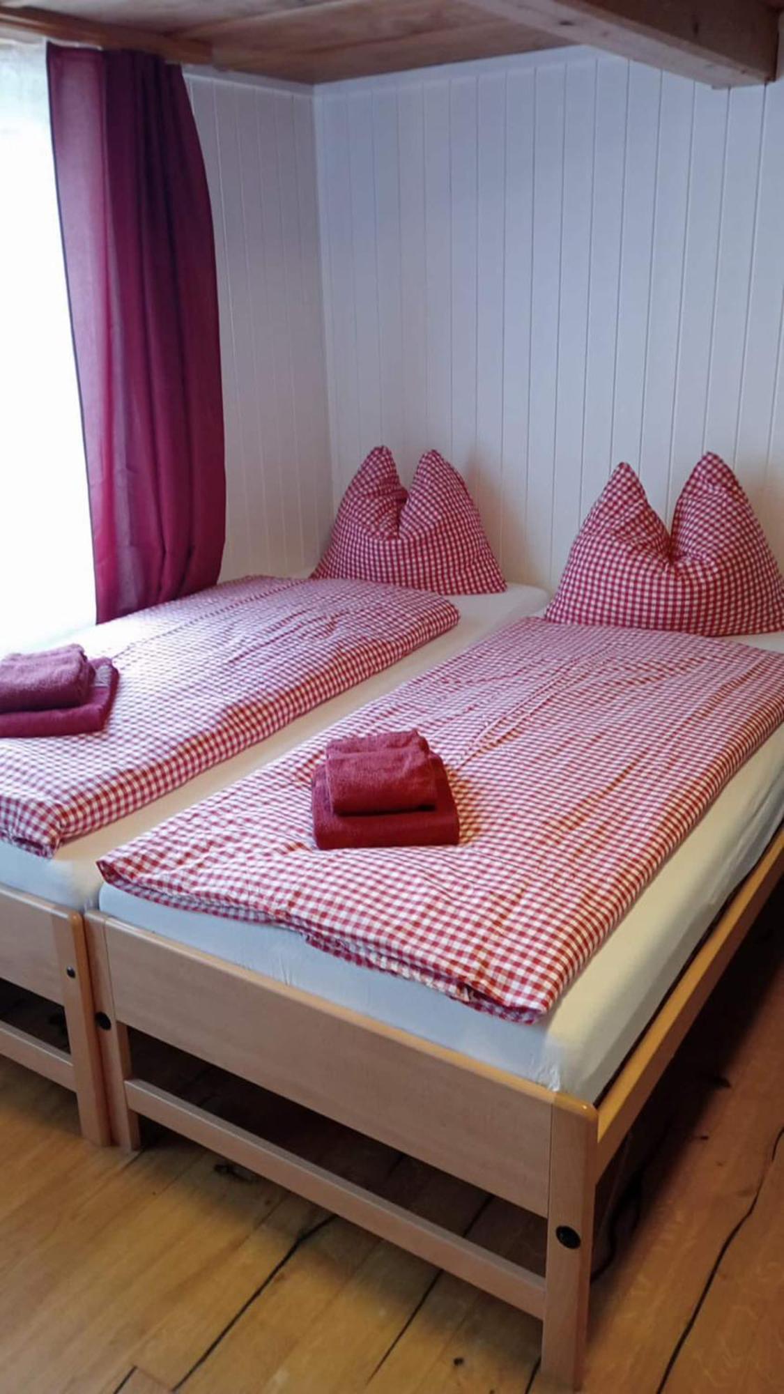 Charming Alpine Retreat By Apartments Capricorn Gsteigwiler Εξωτερικό φωτογραφία